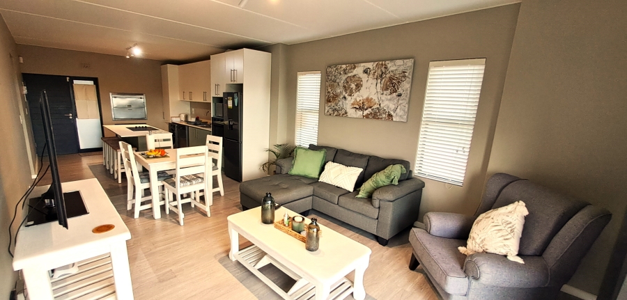 2 Bedroom Property for Sale in Olifantskop Western Cape